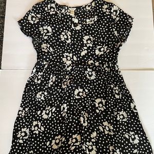 Forever 21 Black Floral Dress